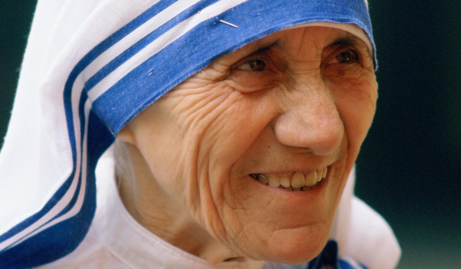 Mother-Teresa-2-b4eb1d.jpg