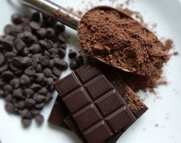 dark-chocolate-02-c09de1.jpg