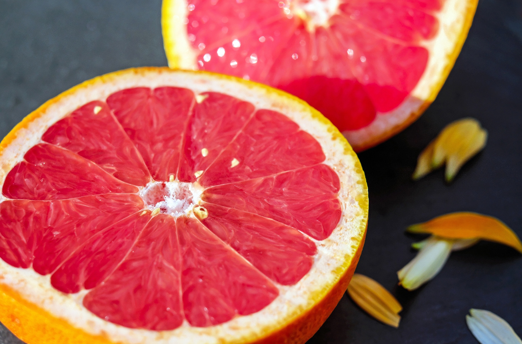 bright-citrus-close-up-209549-4161dd.jpg